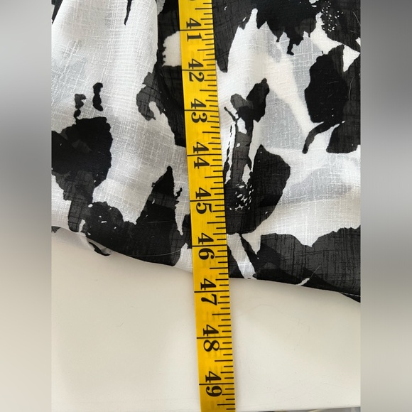 Feminine Boutique Maxi Dress - Picture 13 of 15